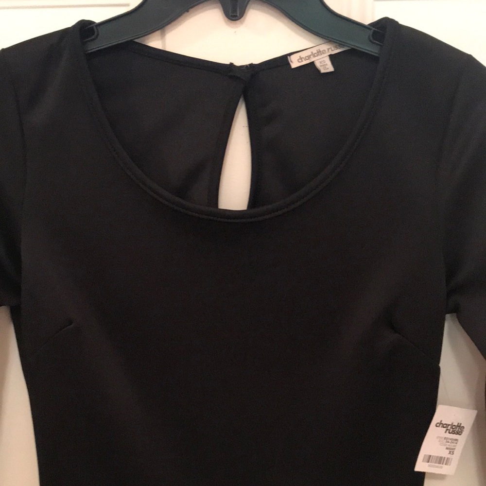 Dress - Picture 2 of 4